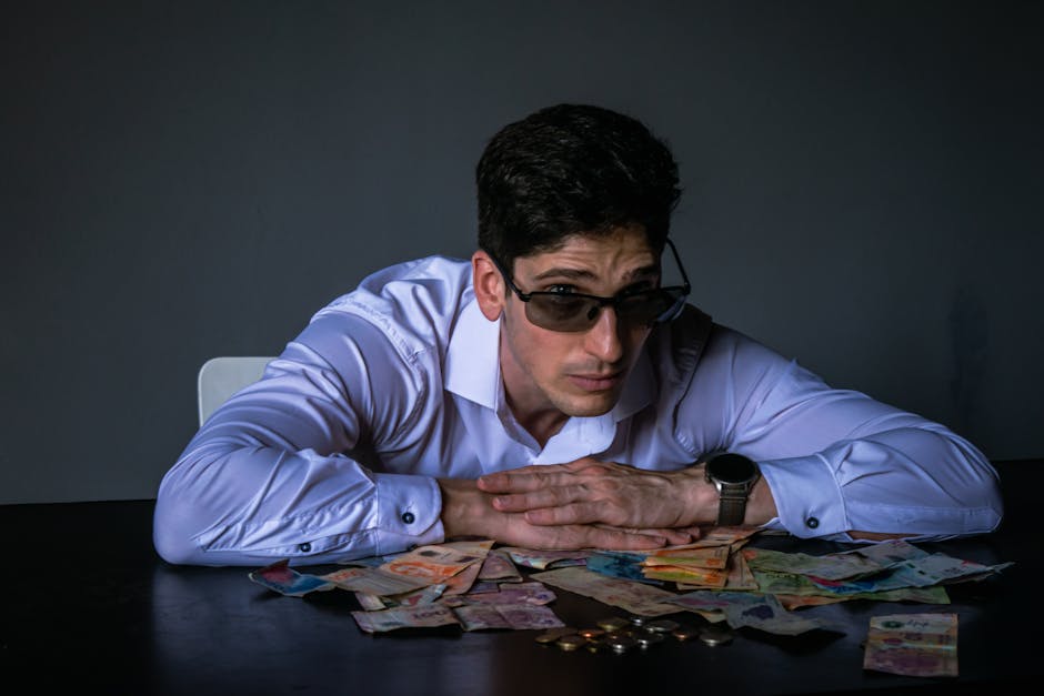 TERBONGKAR! 7 Rahasia Keuangan Yang Orang Kaya Tidak Ingin Anda Tahu (Nomor 4 Bikin Melongo!) - Page 2