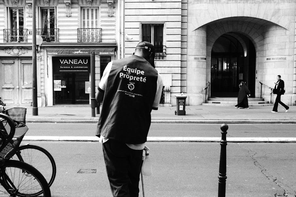 Alarm Berbunyi! 5 Skill Penting Ini Wajib Anda Kuasai SEKARANG Agar Tak Digantikan AI Di Tahun 2025! - Page 2