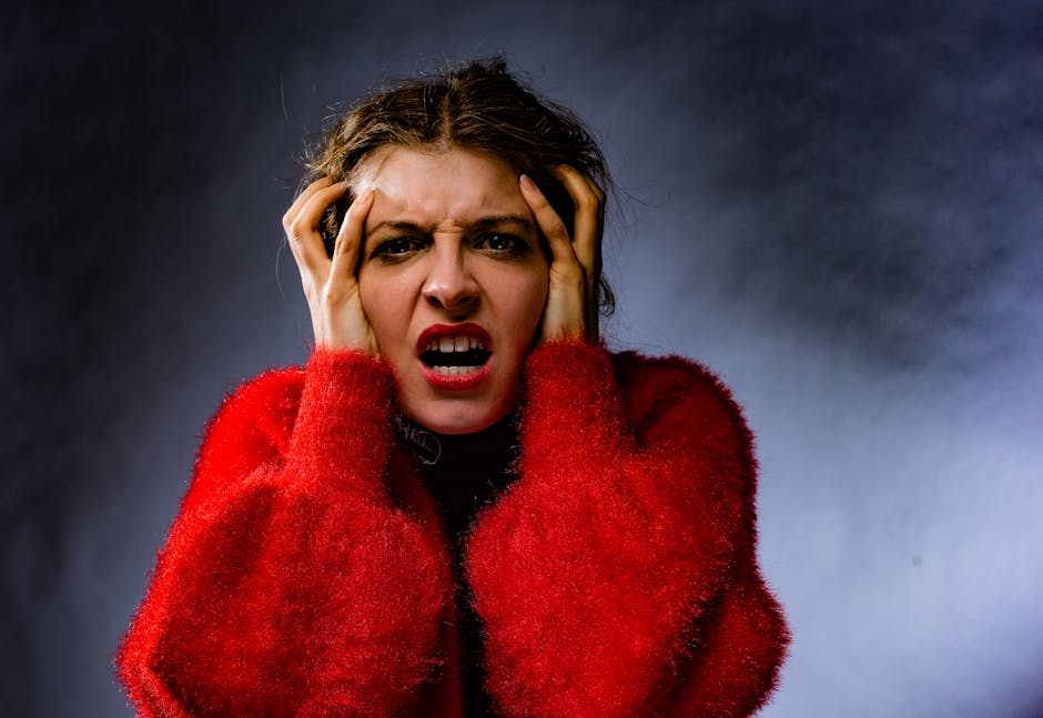 Kenapa Kamu Sering Merasa 'Kurang'? Ini 4 Mindset Beracun Yang Harus Kamu Buang Jauh-Jauh Demi Hidup Lebih Bahagia! - Page 2