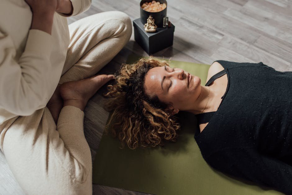 Lelah Mental & Overthinking? Ini 5 Kebiasaan 'Aneh' Yang Bikin Pikiran Auto Tenang & Bahagia! - Page 2