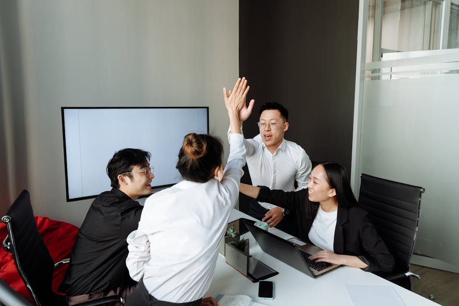 Hati-hati! 3 Jebakan Investasi Teknologi Yang Bikin Dompet Kamu Kering Seketika, Wajib Tahu! - Page 2