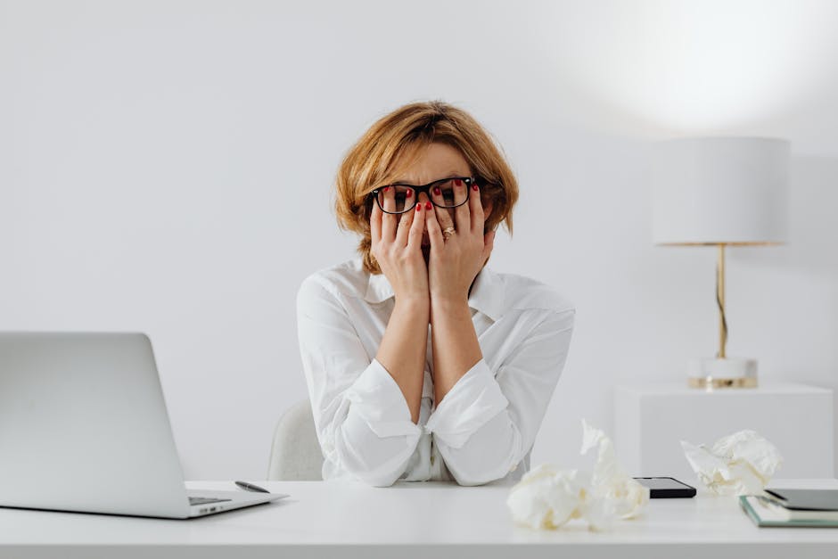 Males Nulis? Ini 3 Trik AI Paling Ampuh Untuk Bikin Artikel, Email, Dan Skrip Video Otomatis (Anti-Gagal!) - Page 4