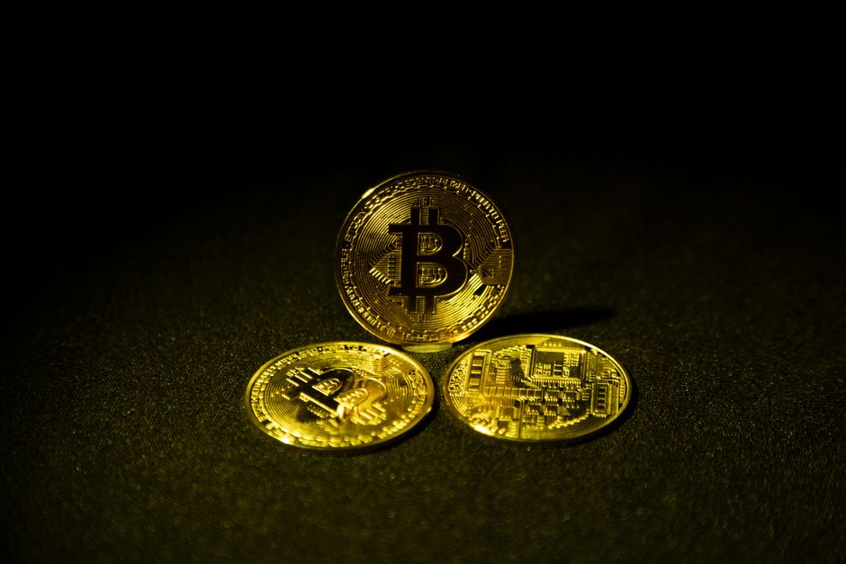 Mengenal Teknologi Blockchain: Masa Depan Keuangan Digital - Page 3