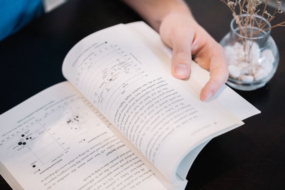 Teknologi AI: Apakah Manusia Akan Kehilangan Pekerjaan? - Page 5