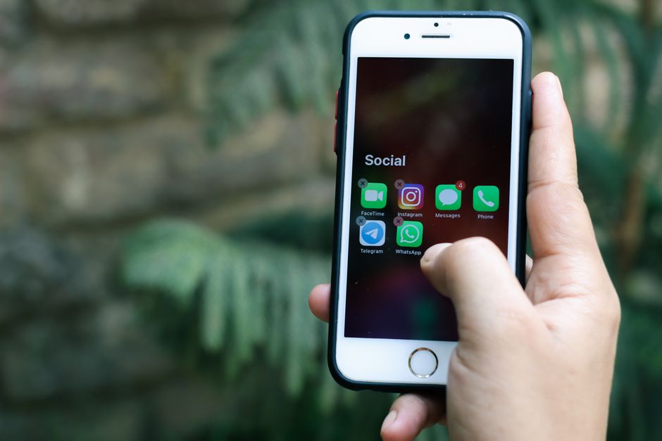 Kecanduan Gadget? Ini 5 Trik Ampuh 'Detoks Digital' Yang Bikin Hidupmu Kembali Berwarna! - Page 2
