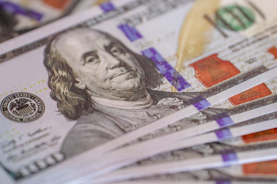 Bukan Gaji Tinggi! Ini 5 'Cheat Code' Keuangan Yang Dipakai Orang Kaya Untuk Cepat Mandiri Finansial - Page 4